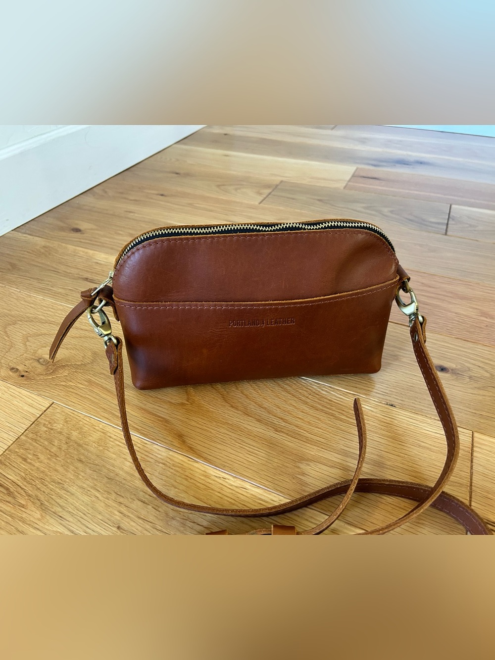 PLG classic eclipse Crossbody Bag in honey